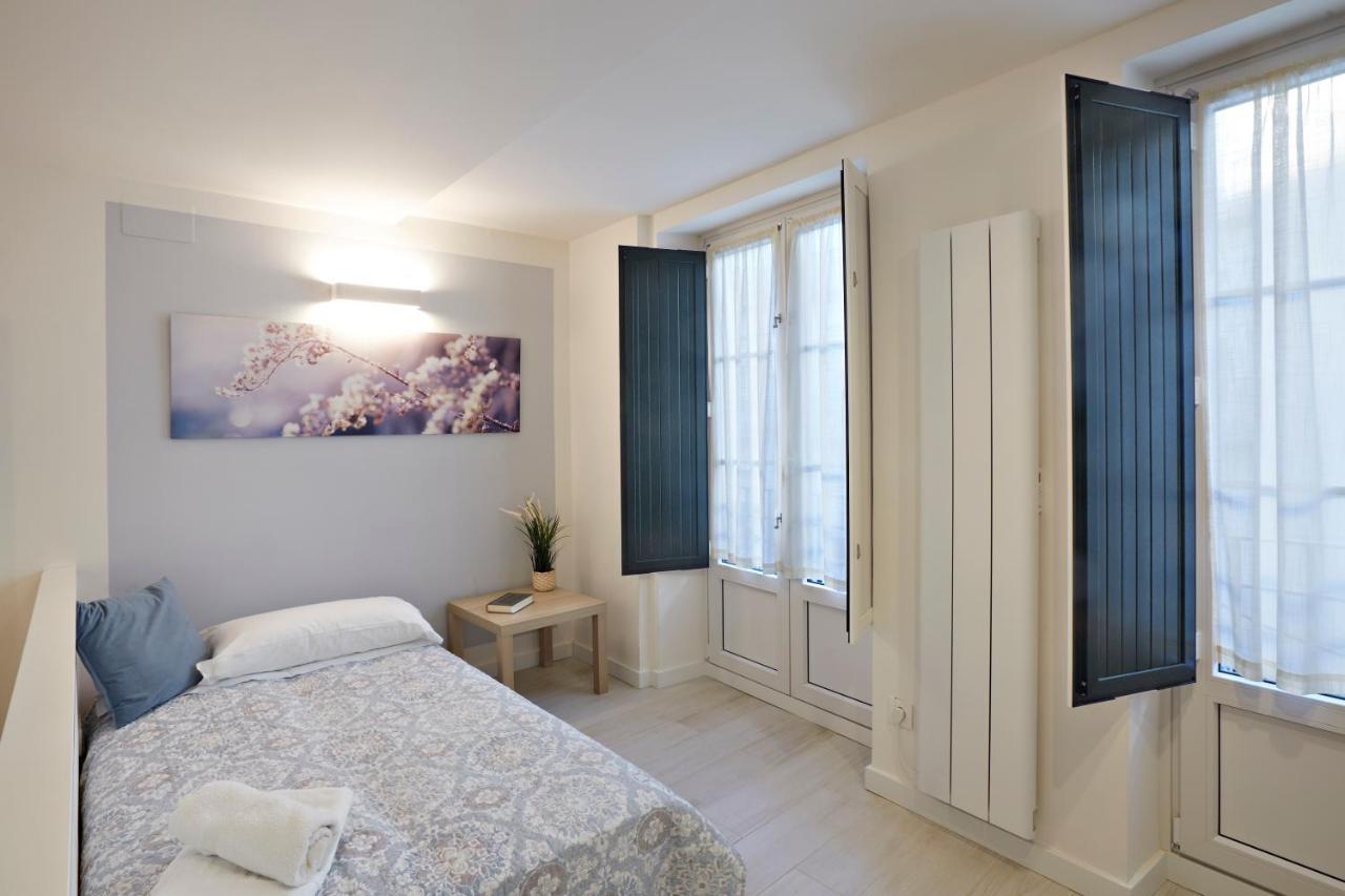 Apartamentos Marques De Abastos Logroño Eksteriør billede